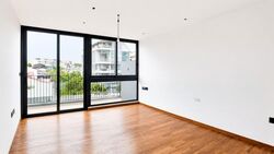 Dix Road (D19), Terrace #602916411